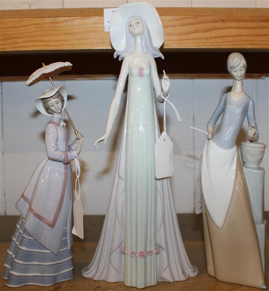 2 Lladro figures and a Nao figurine